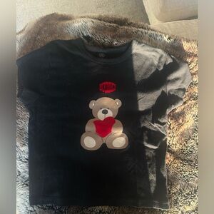 URBAN OUTFITTERS TEE